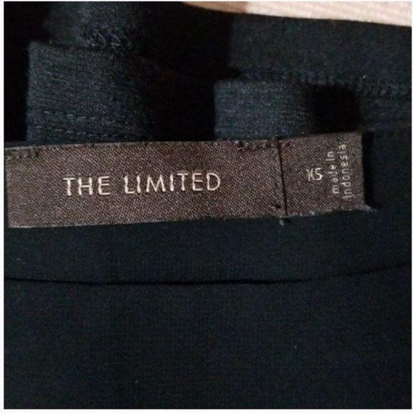 The limited Peplum Top - Picture 3 of 7